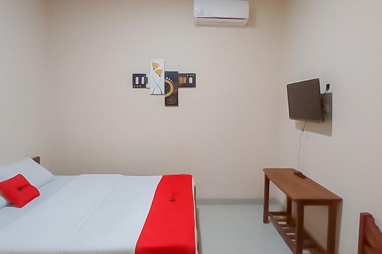 Reddoorz Syariah Near Tugu Lampu Gentur Cianjur Exterior foto