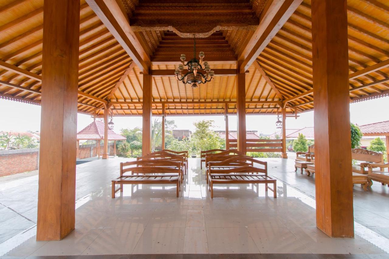 Reddoorz Syariah Near Tugu Lampu Gentur Cianjur Exterior foto